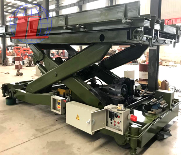 开封部队用多功能车