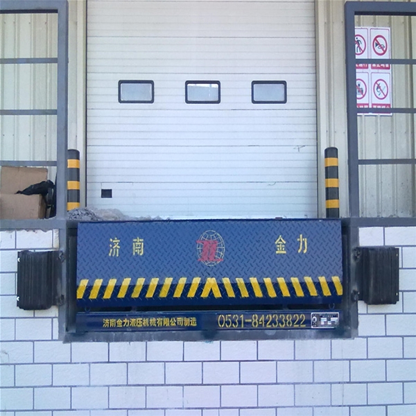 开封码头用固定登车桥